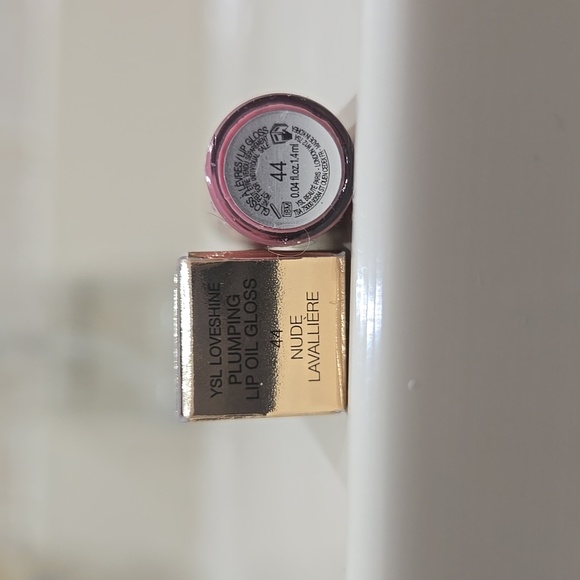 YSL Loveshine Plumping Lip Oil Gloss 44 Mini 0.04 fl.oz. - Picture 3 of 5